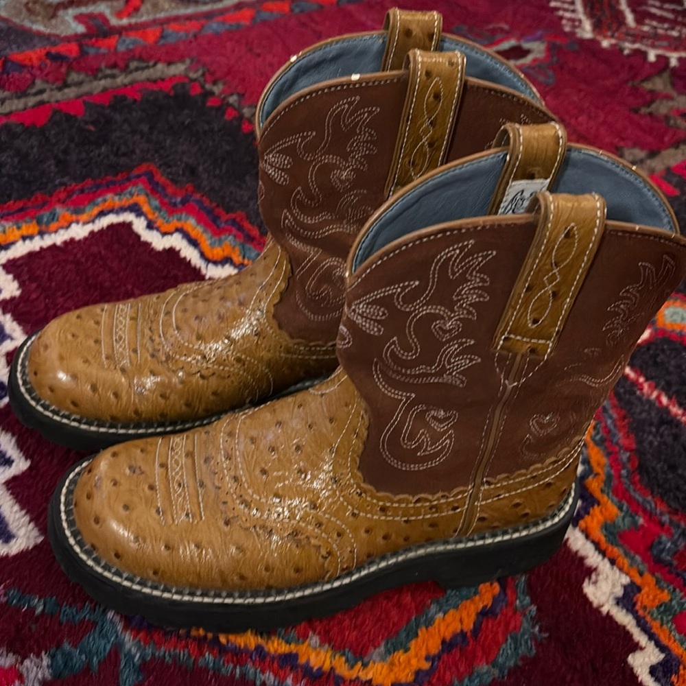 Ariat Fat Baby brown tan ostrich women’s cowboy boots size 9.